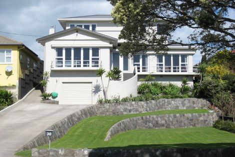 Photo of property in 30 Mclean Street, Strandon, New Plymouth, 4312