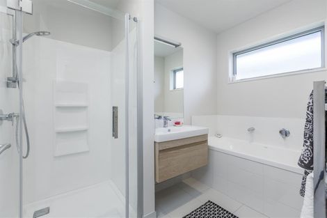 Photo of property in 28 Fairwater Road, Warkworth, 0910