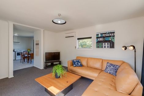 Photo of property in 33 Rookwood Avenue, New Brighton, Christchurch, 8083