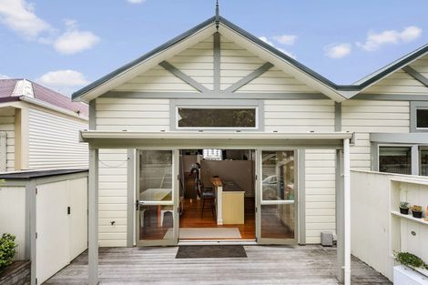 Photo of property in 153c Grant Road, Thorndon, Wellington, 6011