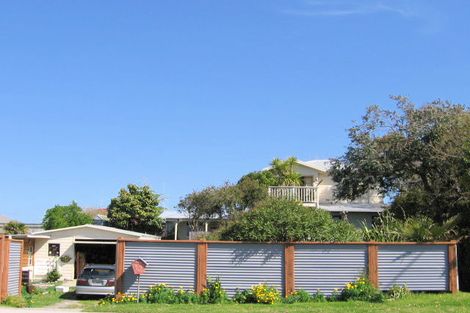 Photo of property in 1162 Papamoa Beach Road, Papamoa Beach, Papamoa, 3118