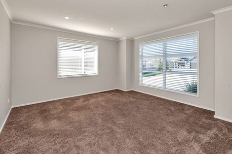 Photo of property in 80 Tamure Place, Ruakaka, 0116