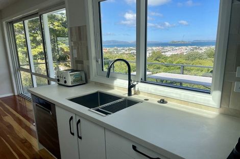 Photo of property in 15 Dowse Drive, Maungaraki, Lower Hutt, 5010