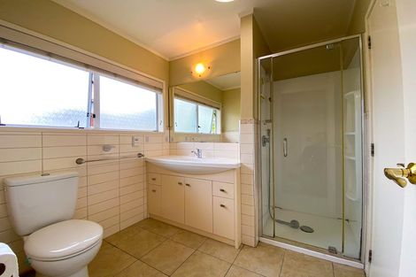 Photo of property in 4 Sailfish Drive, West Harbour, Auckland, 0618