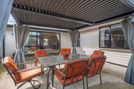 Photo of property in 14 Portchester Street, Aranui, Christchurch, 8061