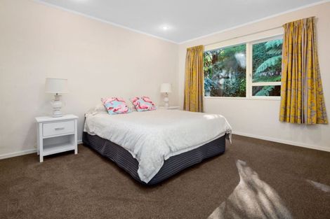 Photo of property in 14a Zande Terrace, Tawa, Wellington, 5028