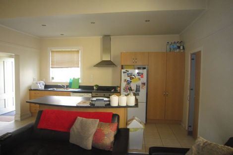 Photo of property in 15 Porritt Avenue, Mount Victoria, Wellington, 6011