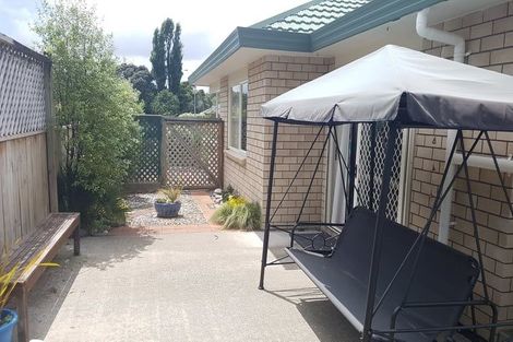 Photo of property in 27 Villa Grove, Paraparaumu, 5032