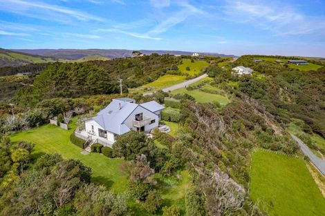 Photo of property in 66 Constable Road, Muriwai, Waimauku, 0881