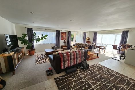 Photo of property in 9 Wawatai Drive, Karaka, Papakura, 2113