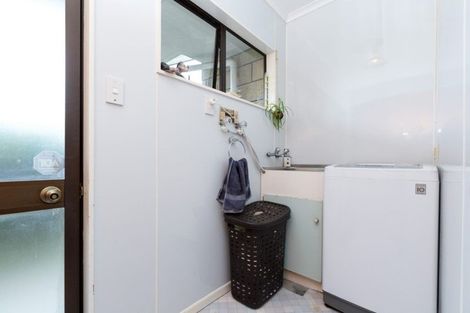 Photo of property in 55 Heta Road, Highlands Park, New Plymouth, 4312