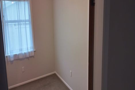 Photo of property in 7 Terrance Grove, Paparangi, Wellington, 6037