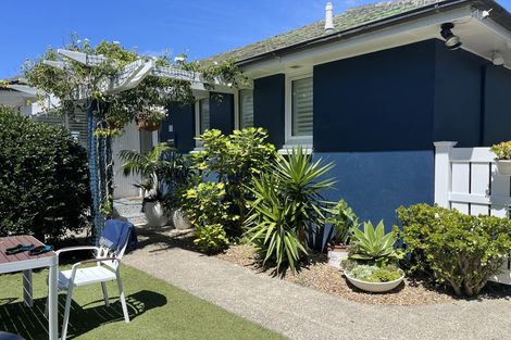 Photo of property in 7 Ringwood Street, Torbay, Auckland, 0630