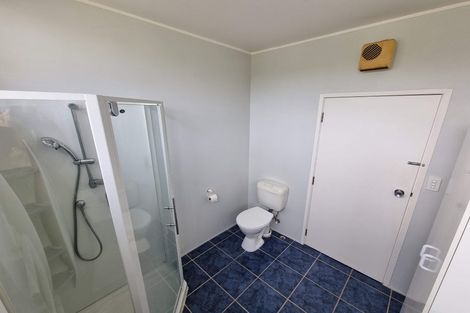 Photo of property in Grandstand Apartments, 37/80 Kent Terrace, Mount Victoria, Wellington, 6011