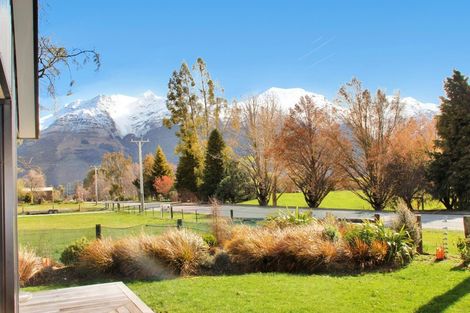 Photo of property in 106 Mull Street, Glenorchy, 9372