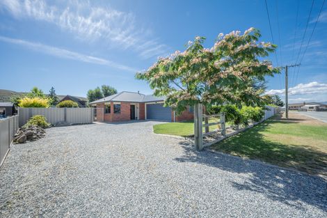 Photo of property in 60 Newcastle Street, Clyde, 9330