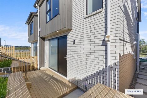 Photo of property in 16 Greenbrier Street, Westgate, 0814