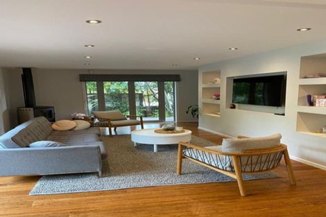 Photo of property in 3 Tauhinu Road, Greenhithe, Auckland, 0632