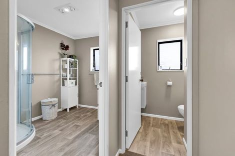 Photo of property in 3 Webster Street, Westown, New Plymouth, 4310