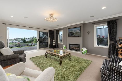Photo of property in 15 Allanah Place, Te Puke, 3119