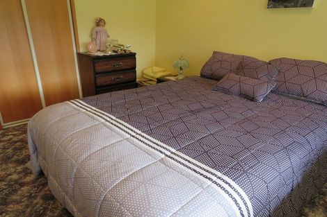 Photo of property in 54 Welshmans Gully Road, Waikaia, 9778