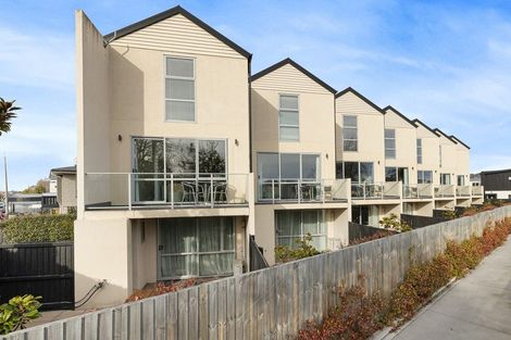 Photo of property in Merivale Manor Townhouse, 123a Papanui Road, Merivale, Christchurch, 8014