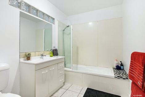 Photo of property in 4/46 Aitken Terrace, Kingsland, Auckland, 1021