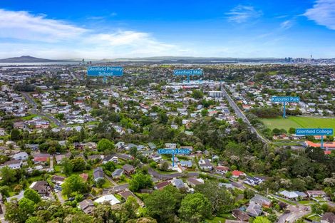 Photo of property in 1 Cunliffe Place, Glenfield, Auckland, 0629
