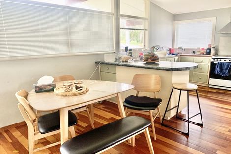 Photo of property in 21 Riverpark Crescent, Henderson, Auckland, 0610