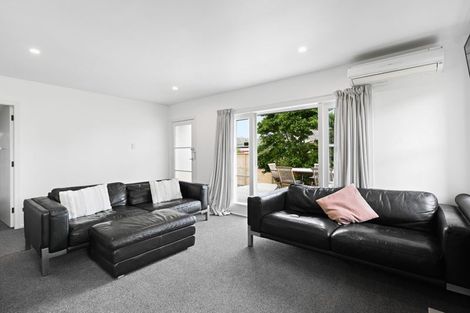 Photo of property in 50 Storey Avenue, Forest Lake, Hamilton, 3200