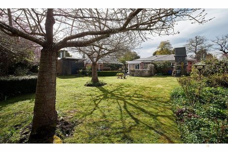 Photo of property in 57 Main North Road, Geraldine, 7930
