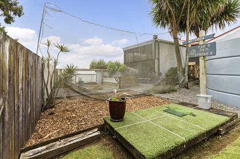 Photo of property in 1606 South Road, Tataraimaka, New Plymouth, 4374