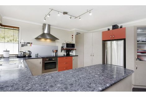 Photo of property in 10 Hollybush Drive, Brightwater, 7022