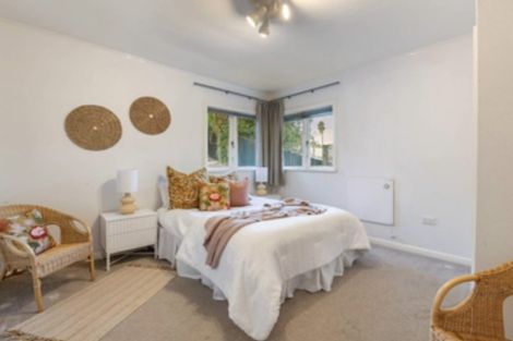 Photo of property in 1/40 Carlisle Road, Browns Bay, Auckland, 0630