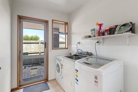 Photo of property in 10 Addison Place, Halswell, Christchurch, 8025