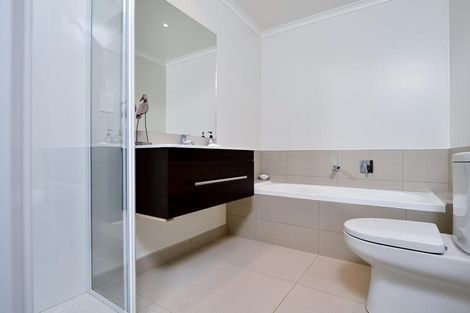 Photo of property in 7 Pohue Avenue, Huapai, Kumeu, 0810