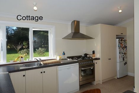 Photo of property in 16 Dalefield Road, Carterton, 5713