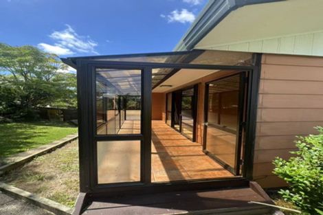 Photo of property in 110 Bradbury Road, Botany Downs, Auckland, 2010