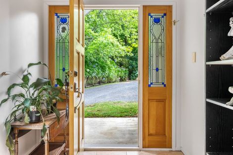 Photo of property in 253 Whitford Road, Shamrock Park, Howick, 2571