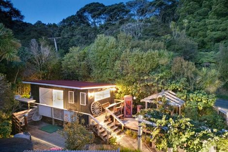 Photo of property in 295 Kanohi Road, Kaukapakapa, 0873