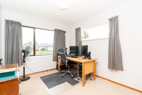 Photo of property in 37b Fenwick Crescent, Hillcrest, Hamilton, 3216