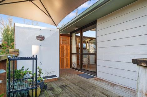 Photo of property in 10 Saint John Street, Southbridge, 7602