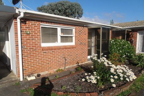 Photo of property in 1/68 Titirangi Road, New Lynn, Auckland, 0600
