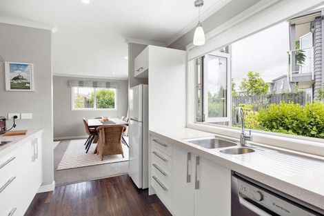 Photo of property in 46 Plescher Crescent, Leamington, Cambridge, 3432