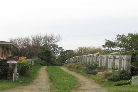 Photo of property in 43 Toru Road, Paraparaumu Beach, Paraparaumu, 5032