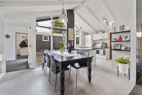 Photo of property in 28 Moerangi Street, West End, Palmerston North, 4410