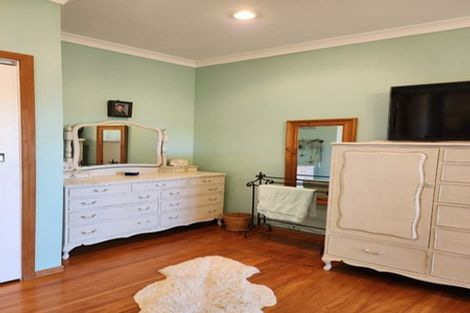 Photo of property in 2 Skinner Street, Blagdon, New Plymouth, 4310