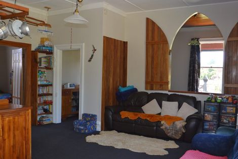 Photo of property in 32 Five Rivers Lumsden Highway, Lumsden, 9793