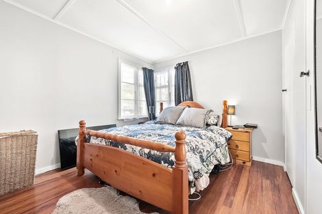 Photo of property in 109 Waddington Drive, Naenae, Lower Hutt, 5011