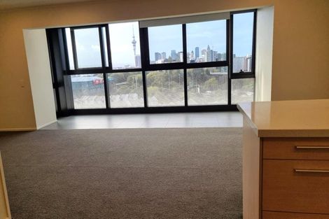 Photo of property in Luna Apartments, 6/16p Burton Street, Grafton, Auckland, 1010